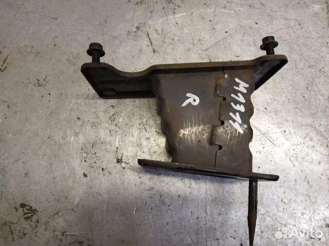 Кронштейн усилителя бампера задний правый Kia Ceed