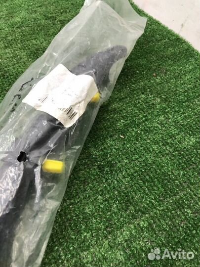 Кронштейн бампера задний правый Hyundai Solaris HB