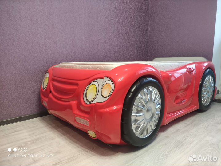 Детская кровать машина бу с матрасом