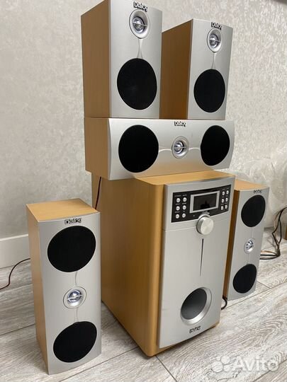 Домашний кинотеатр