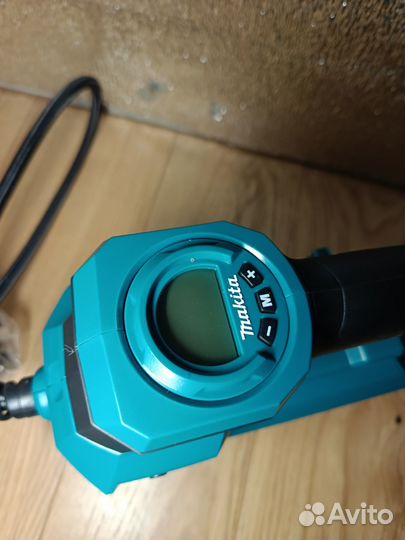 Dmp181 Насос аккумуляторный makita