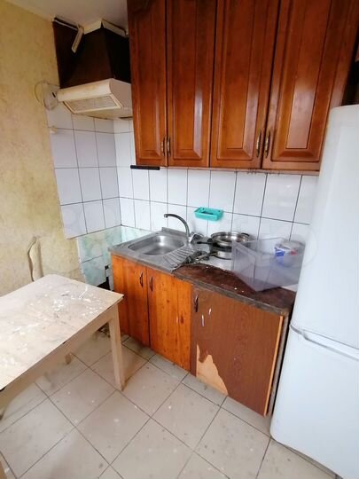 2-к. квартира, 43 м², 1/2 эт.