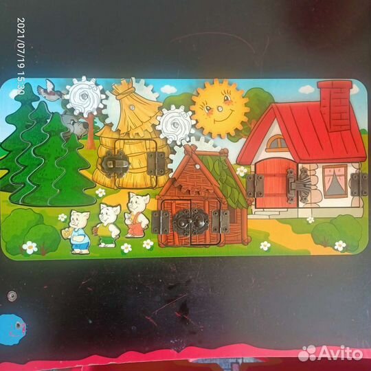 Бизиборд - Три поросенка