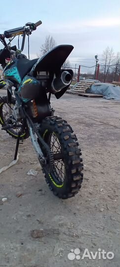 Regulmoto seven 125
