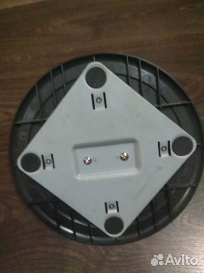 Подставка для телевизора маленького,был Филипс