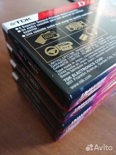 Аудиокассеты новые запечатанные TDK-D90