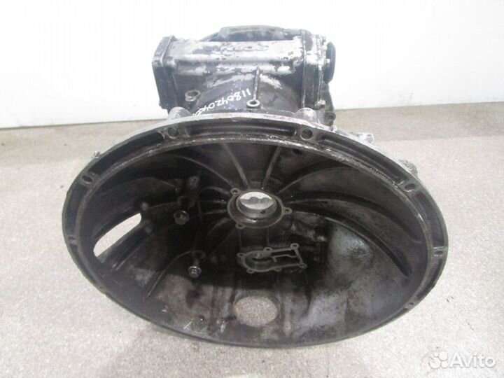 Передняя часть кпп (колокол) Scania 1757949