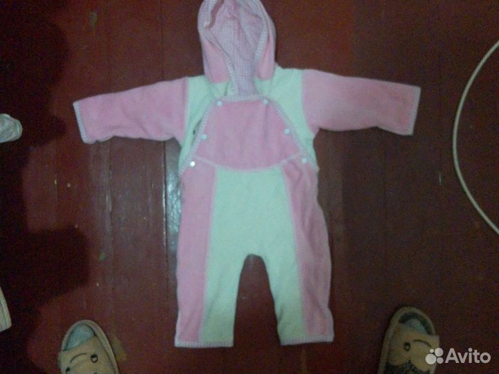 Отдам комбинезоны в хорошем состоянии для девочек