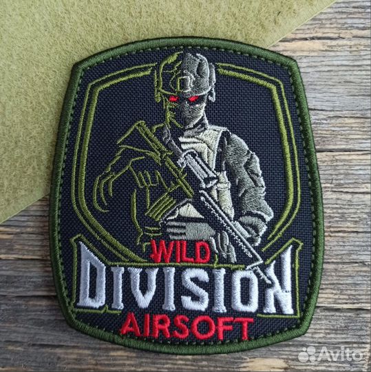 Шевроны, нашивки на липучке (велкро)