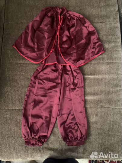 Новогодние костюмы петрушка и принц