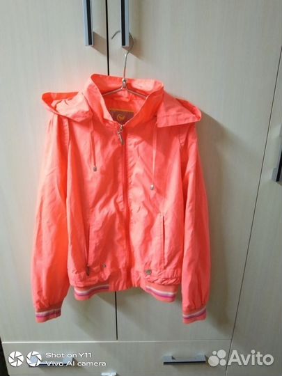 Ветровка на девочку