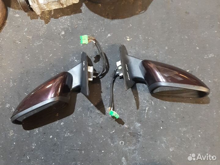 Зеркало Вольво V70 2006 год 13 контактов