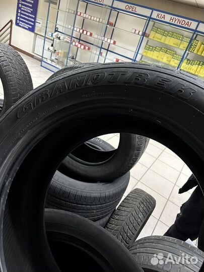 Dunlop Grandtrek PT2A 285/50 R20