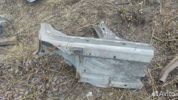 Порог правый bmwx3 E832007