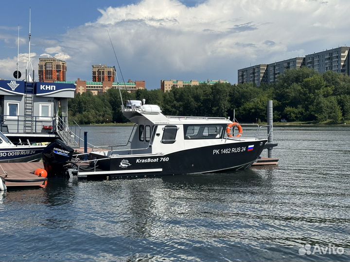 Новый кабинный алюминиевый катер KrasBoat 760 L