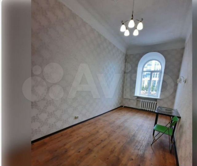 Комната 17 м² в 4-к., 2/8 эт.