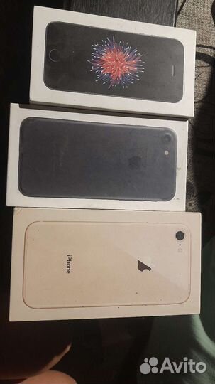 Телефон iPhone коробки