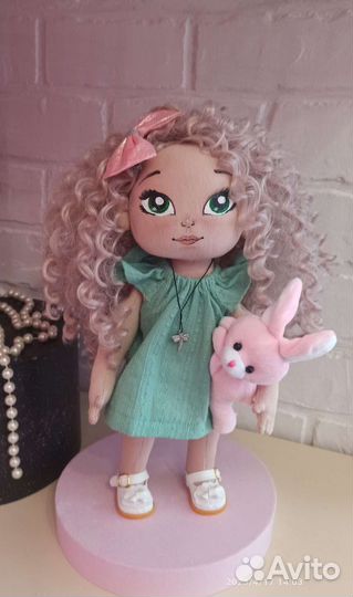 Кукла ручной работы