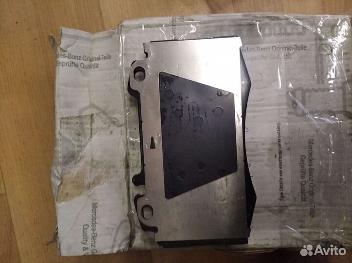 Тормозные колодки мерседес