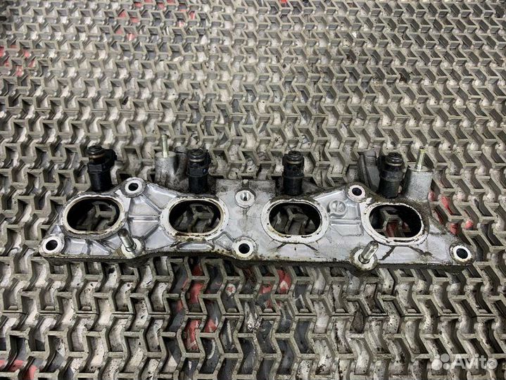 Топливная рампа Honda Civic