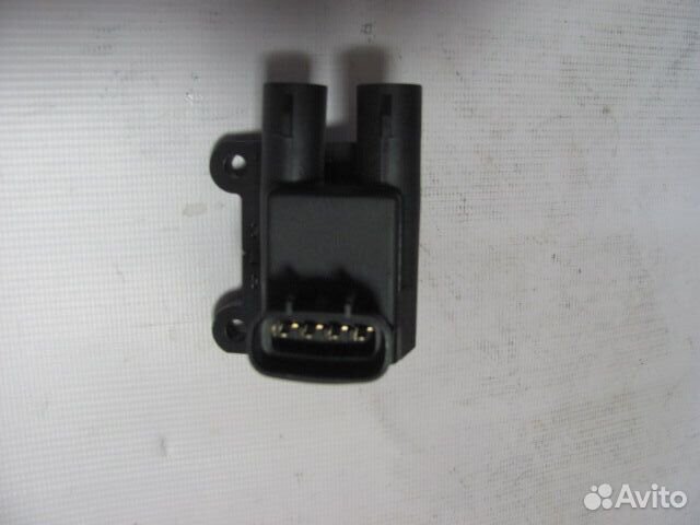 Катушка зажигания avensis,RAV-4, camry,picnic