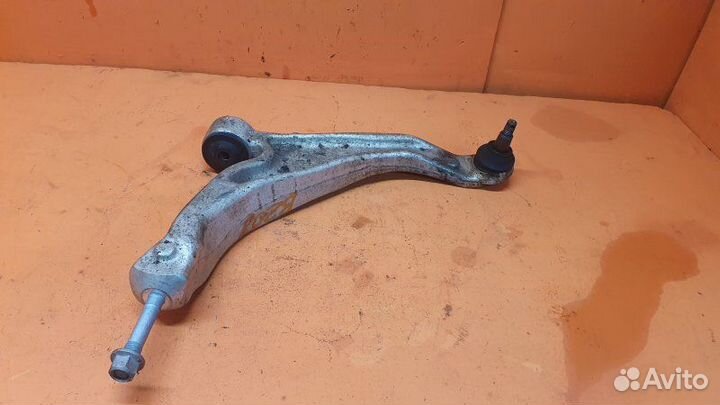 Рычаг подвески нижний передний правый Honda Pilot