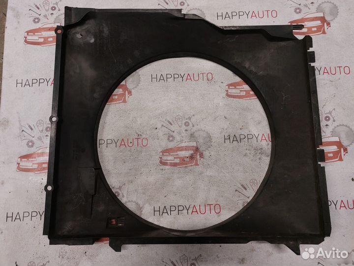 Диффузор вентилятора BMW X5 E53