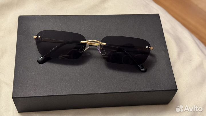 Солнцезащитные очки