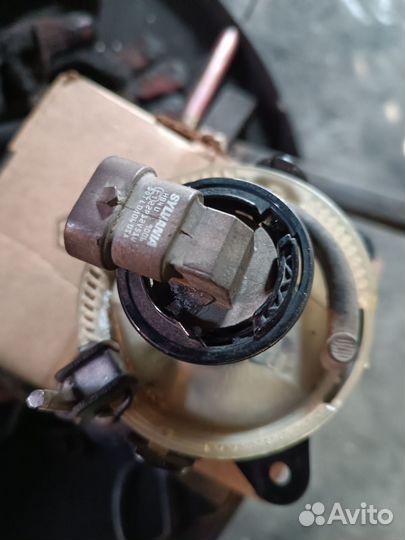 Противотуманная левая фара touareg