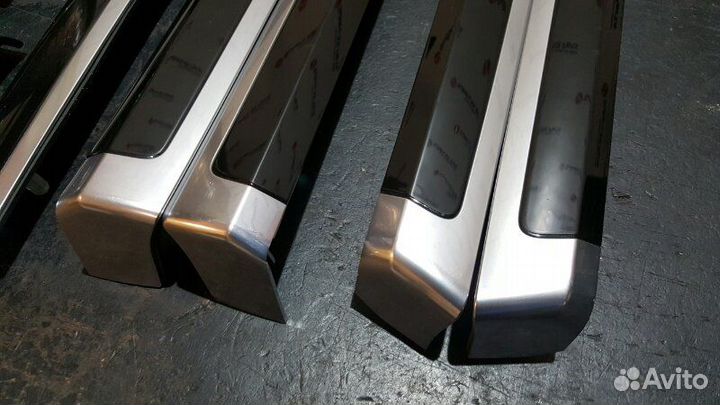 Накладка декоративная Porsche Cayenne 958 M4852