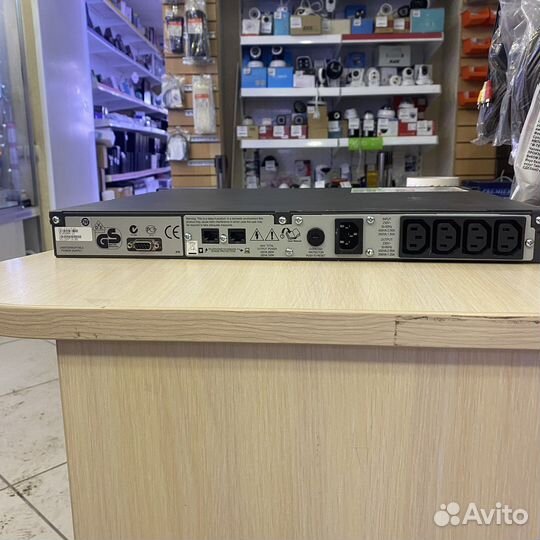 Интерактивны ибп APC Smart-UPS sc450rmi 1U