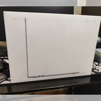 Apple macbook air 13 m3 8/512