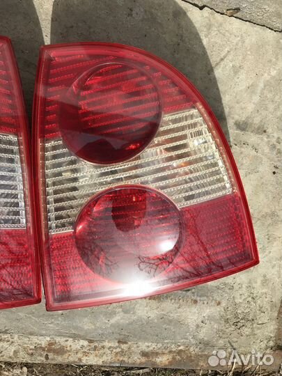 Фонарь задний R sedan 3B5945096 VW Passat B5+ GP