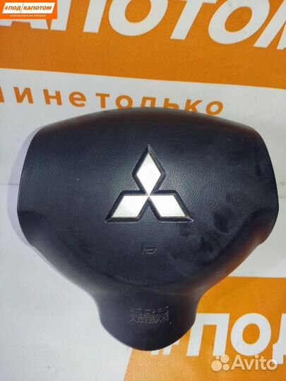 Подушка безопасности водителя Mitsubishi Outlander