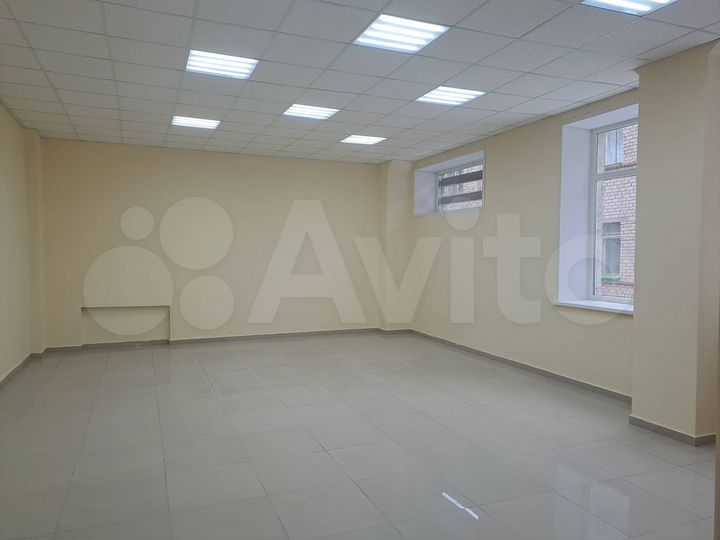 Свободного назначения, 56 м²