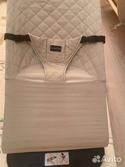 Шезлонг для новорожденных