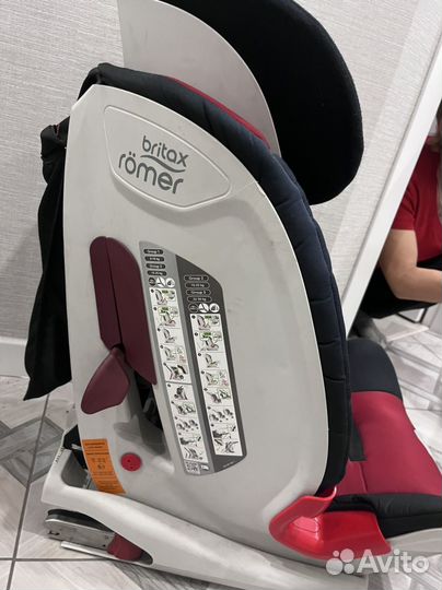 Автокресло britax romer advansafix (от 9 кг)