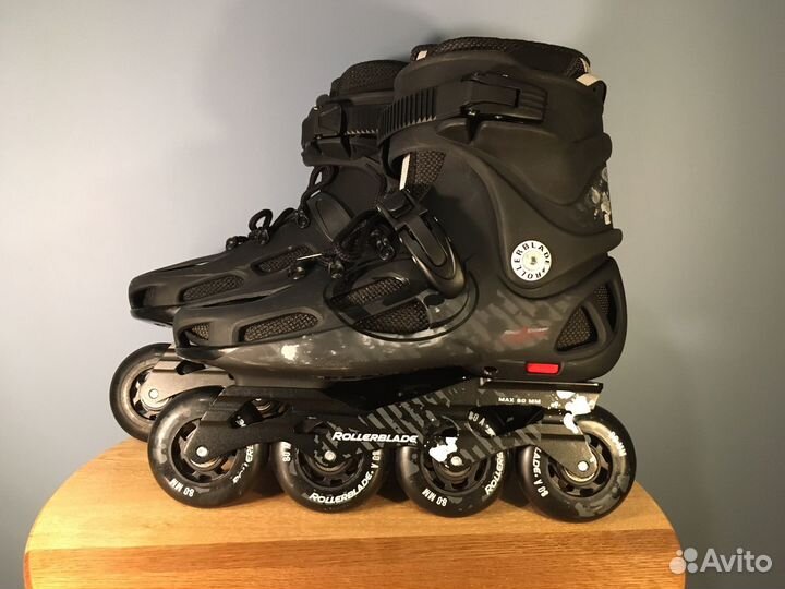 Роликовые коньки Rollerblade Twister 80
