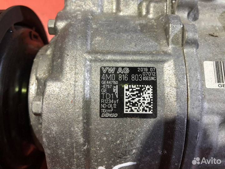 Компрессор кондиционера Ауди А4 Б9