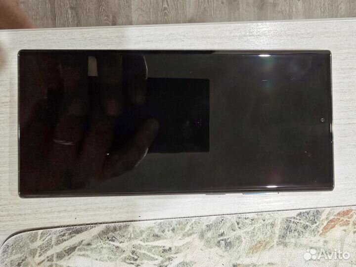 Samsung Galaxy S22 Ultra, 12/256 ГБ