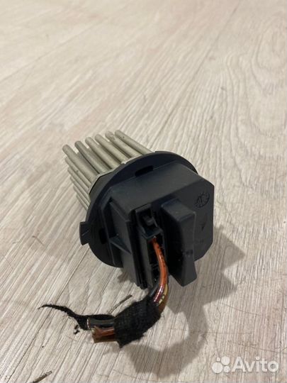 Реостат печки Mercedes Benz E250 W212 M271.860