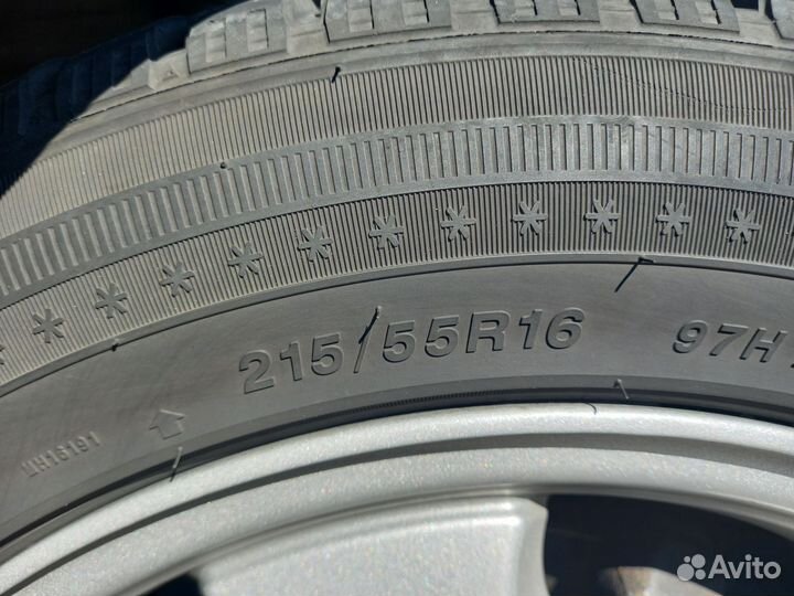 Sailun Ice Blazer Arctic 215/55 R16 97L
