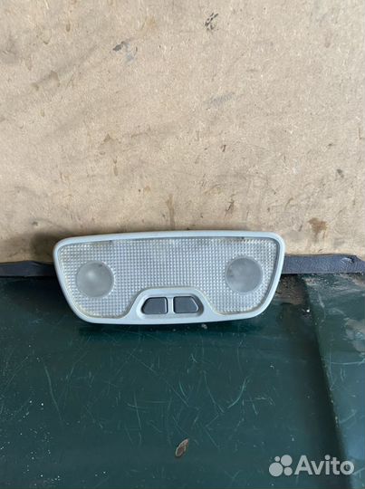 Плафон освещения салона volvo s40