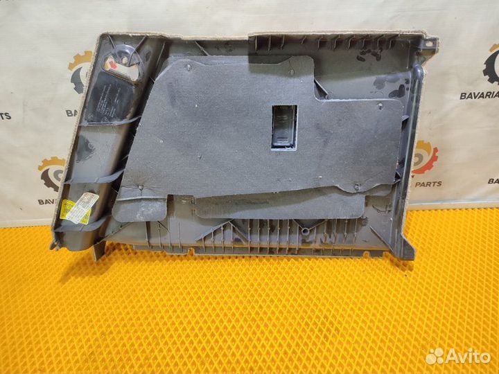 Обшивка багажника левая Bmw X5 E70 3.0 N52 2007