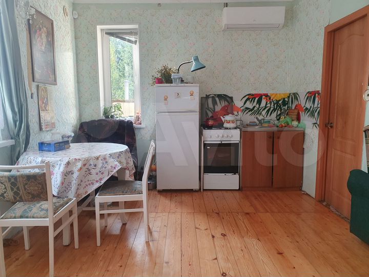 Дом 90 м² на участке 6 сот.