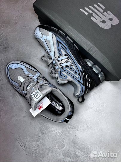 Кроссовки New Balance 1906r