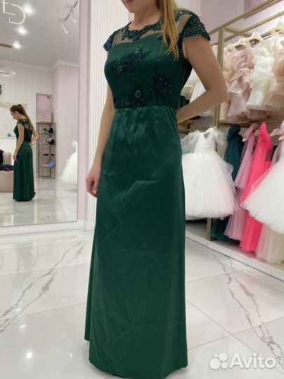Вечернее платье