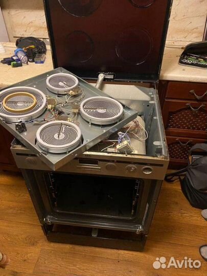 Ремонт холодильников Ремонт стиральных машин