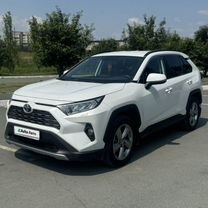 Toyota RAV4 2.5 AT, 2021, 39 000 км, с пробегом, цена 3 999 000 руб.