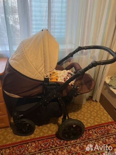 Коляска 2 в 1 с автолюлькой